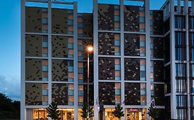Hampton By Hilton London Ealing